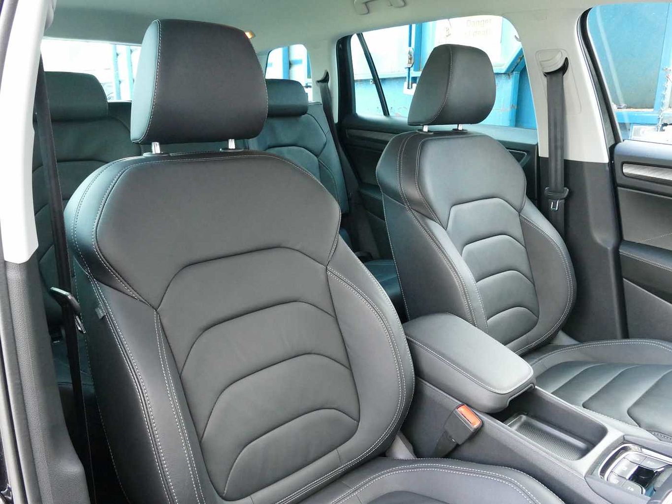 SKODA Kodiaq 2.0 TDI (200ps) SE L Executive (7 Seats) 4x4 Auto/DSG SUV