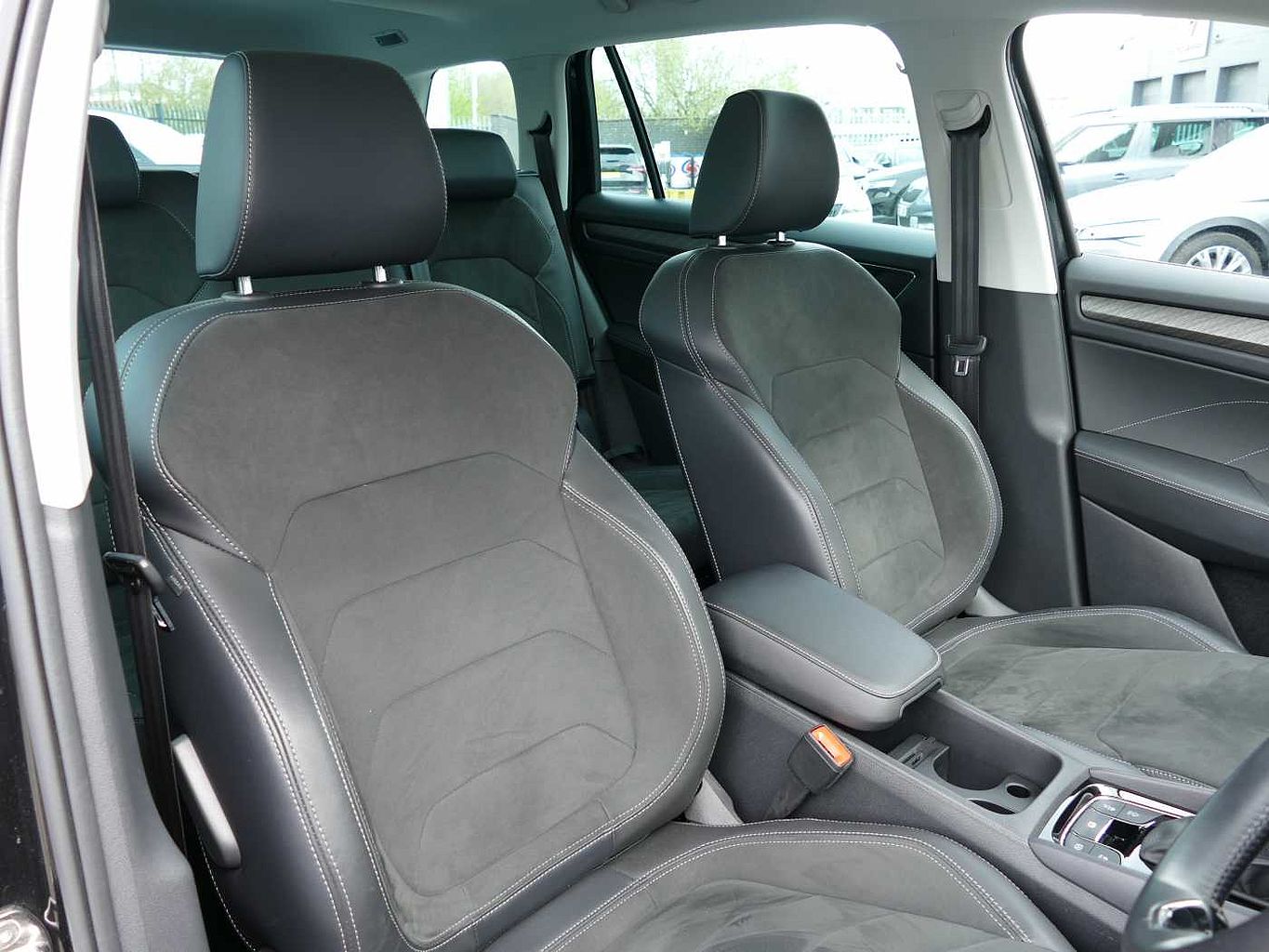 SKODA Kodiaq 2.0 TSI (190ps) 4X4 SE L (7 seats) DSG SUV